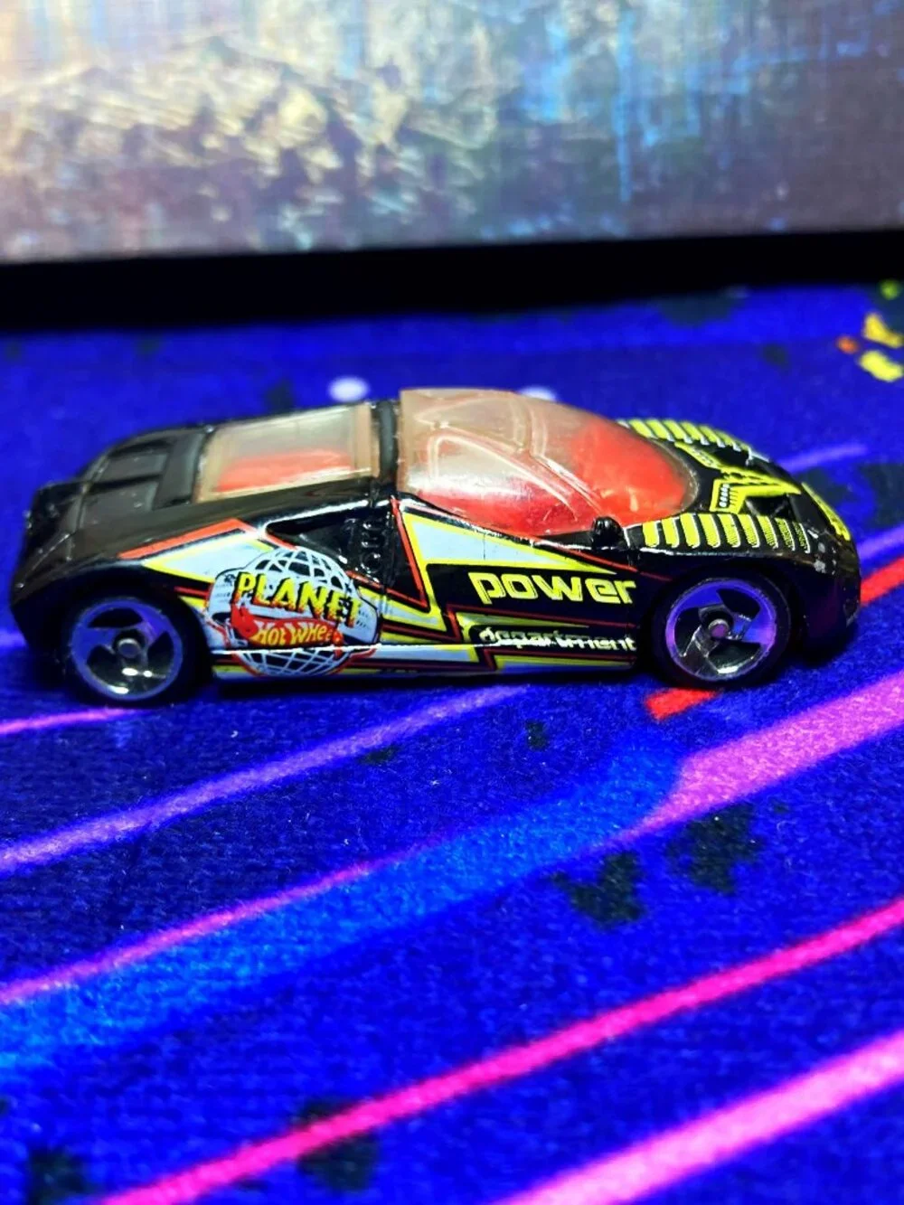 VINTAGE HOT WHEELS * 1997 * FORD GT-90 PLANET POWER CAR TOY DIECAST 1:64